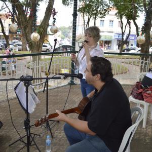 Imagem da notícia NATAL: Show com Tereza Mota e Banda Carlos Gomes - FOTOS