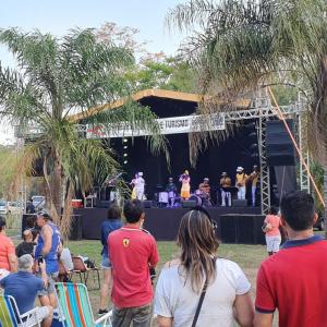 Imagem da notícia 8º Festival Literário de Jahu: Encerramento com o Show com Da Silva Samba - FOTOS