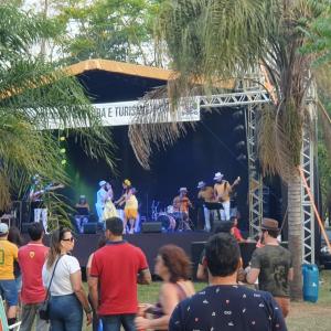 Imagem da notícia 8º Festival Literário de Jahu: Encerramento com o Show com Da Silva Samba - FOTOS