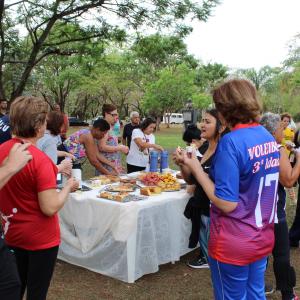 Imagem da notícia Fundo Social de Solidariedade realiza Semana do Idoso - Caminhada com Piquenique - FOTOS