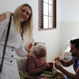 Imagem da notícia Fundo Social de Solidariedade realiza Semana do Idoso: Visita ao Abrigo São Lourenço e Vila Dignidade- FOTOS