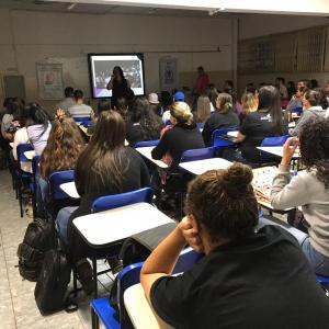 Imagem da notícia Evento da Secretaria de Políticas Públicas para Mulheres conta com homenagem à jovem vítima de feminicídio