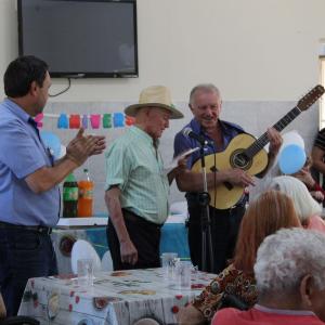 Imagem da notícia Fundo Social de Solidariedade realiza Semana do Idoso: Visita à Vila São Vicente