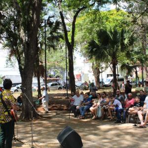 Imagem da notícia Apresentação do grupo Fuzarca - 12/10 - Dia das Crianças - Jardim de Baixo
