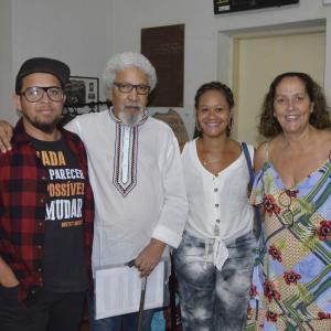Imagem da notícia Palestra com Professora Meire Jordão e Roque Ferreira (jornalista e ferroviário de Bauru) Tema: Denunciando o racismo institucional no espaço escolar - FOTOS