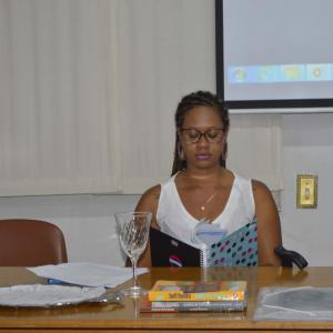 Imagem da notícia Palestra com Professora Meire Jordão e Roque Ferreira (jornalista e ferroviário de Bauru) Tema: Denunciando o racismo institucional no espaço escolar - FOTOS