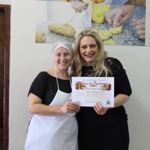 Imagem da notícia Fundo Social de Solidariedade: 4ª turma do curso de Panetone - FOTOS