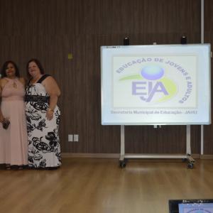 Imagem da notícia Formatura de 60 alunos da Educação de Jovens e Adultos - FOTOS