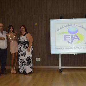 Imagem da notícia Formatura de 60 alunos da Educação de Jovens e Adultos - FOTOS