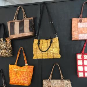 Imagem da notícia Feira com os trabalhos dos alunos dos cursos de artesanato