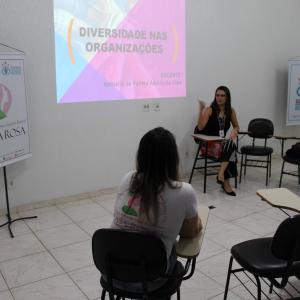 Imagem da notícia Secretaria de Políticas Públicas para Mulheres promove palestra sobre diversidade nas organizações - FOTOS