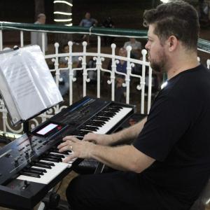 Imagem da notícia Natal 2019 - Apresentação da escola de música Toque Teclado