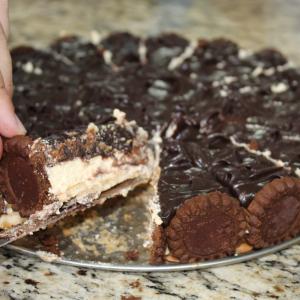 Imagem da notícia Fundo Social de Solidariedade realiza curso de Trufas e Torta Holandesa - FOTOS 3ª turma