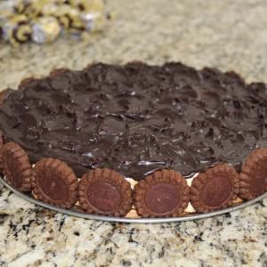 Imagem da notícia Fundo Social de Solidariedade realiza curso de Trufas e Torta Holandesa - FOTOS 3ª turma