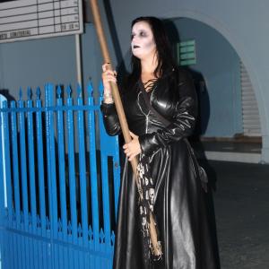 Imagem da notícia Natal de todos Nós 2019: Sarau Noturno - Arte Cemiterial com o grupo NecroPollis - FOTOS