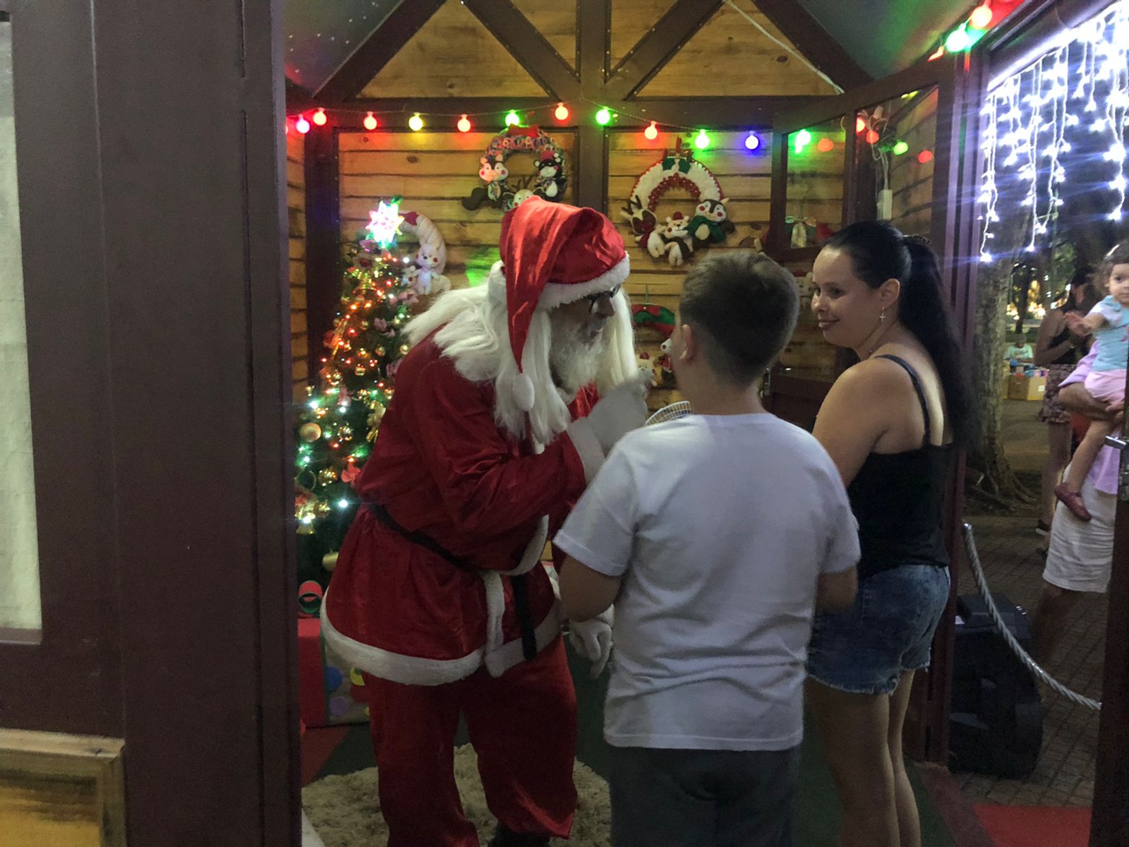 CHEGADA DO PAPAI NOEL NO JARDIM DE BAIXO EM JAÚ E INÍCIO DAS FESTIVIDADES  DE NATAL